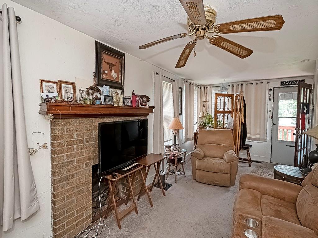 7 River Road Pittsburgh, PA 15238 - Photo 3 of 7 Gallery Image 3