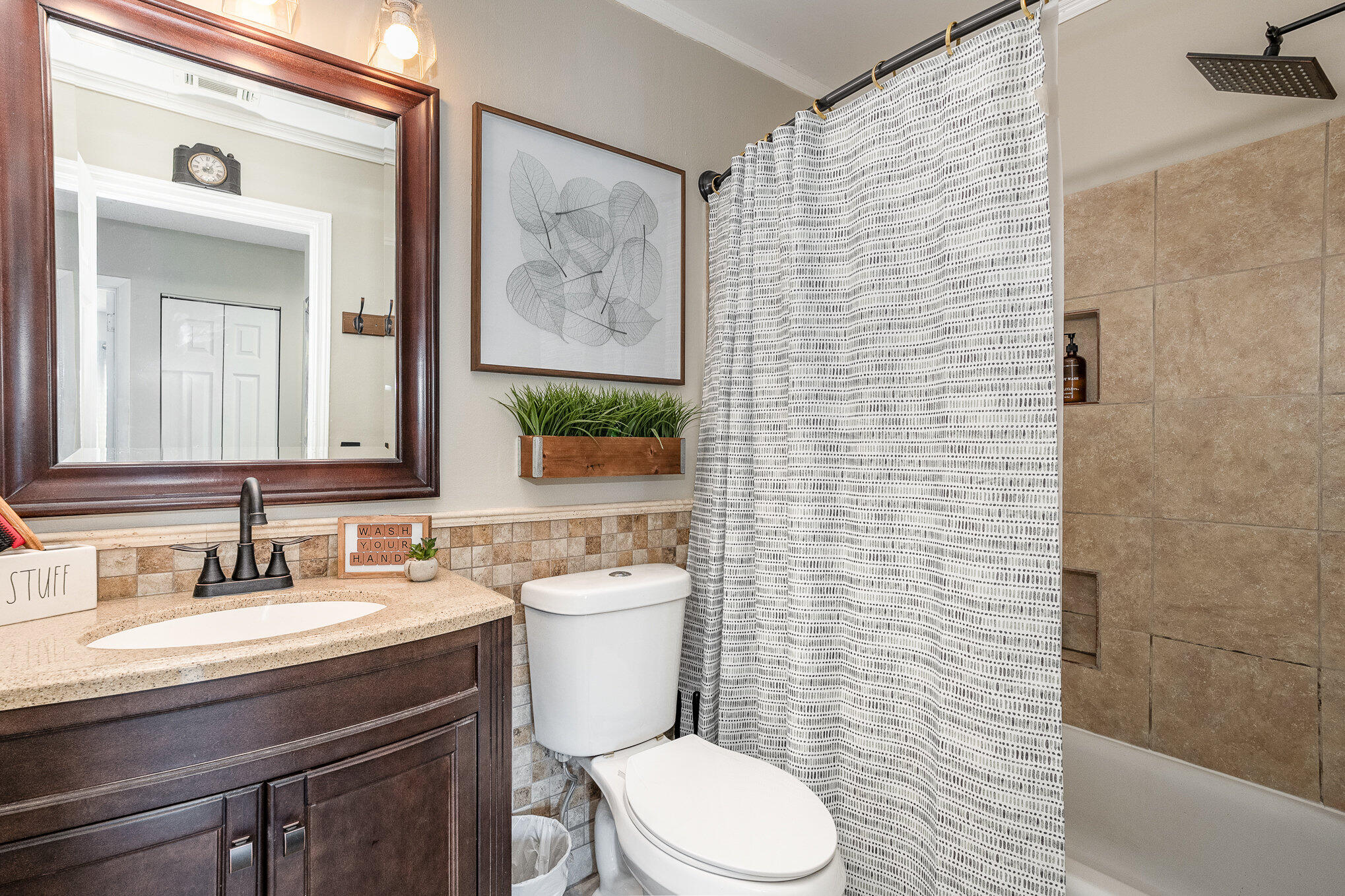 1420 Creel Road Northeast Palm Bay, FL 32905 - Photo 17 of 27 018_dsc04131-edit