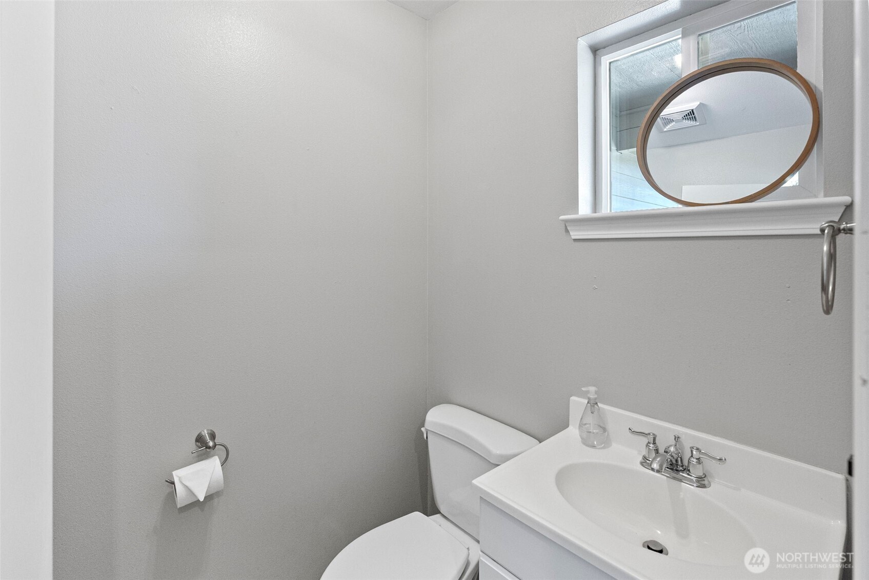 26216 Ansell Road Northwest Poulsbo, WA 98370 - Photo 21 of 27 Gallery Image 21