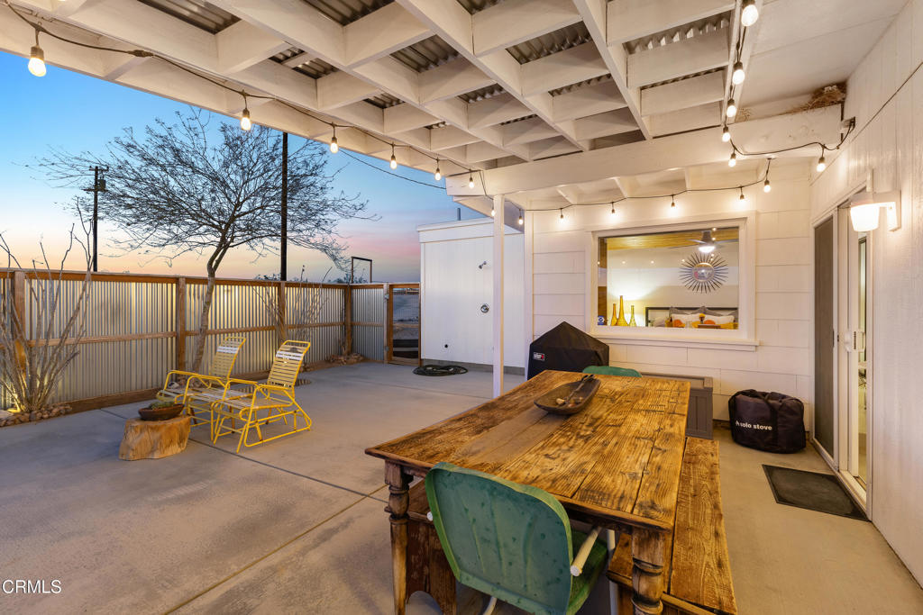 66336 Brant Crossing Road Joshua Tree, CA 92252 - Photo 20 of 27 Patio