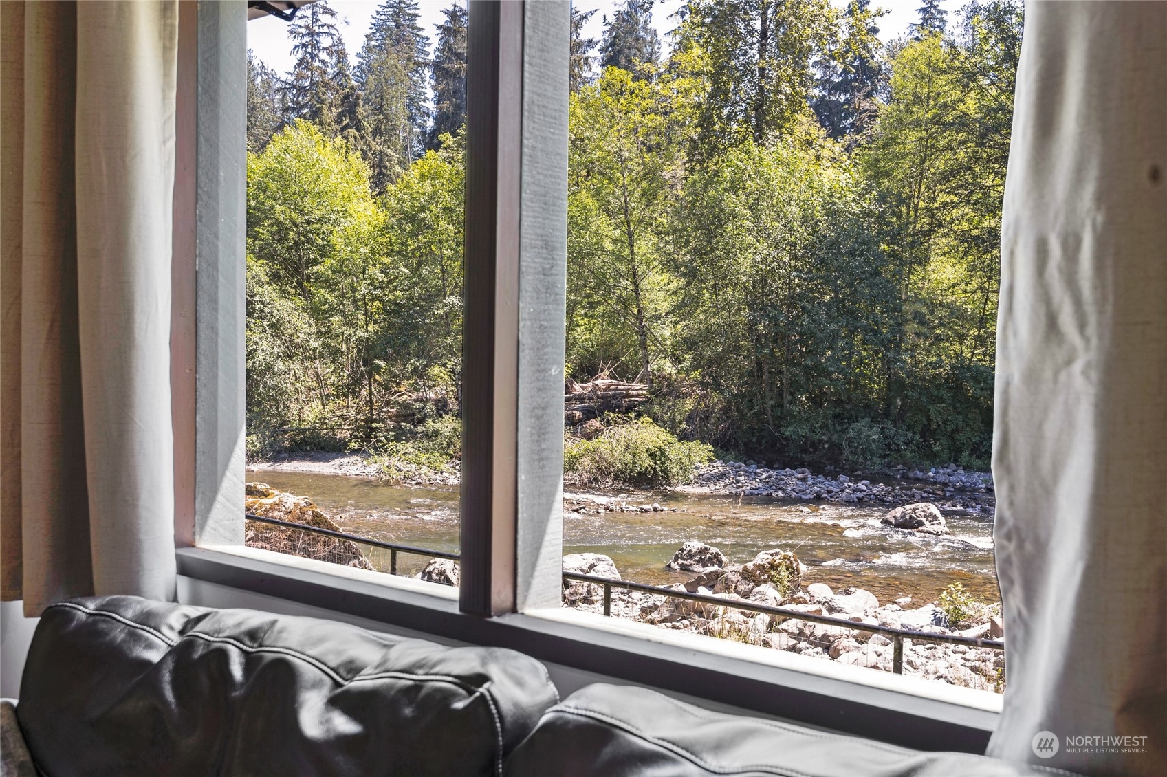 20202 Crystal Springs Road Granite Falls, WA 98252 - Photo 12 of 23 Gallery Image 12