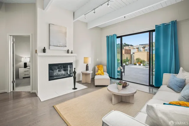 $899,000 | 1960 Hayes Street, Unit 13, San Francisco, CA 94117
