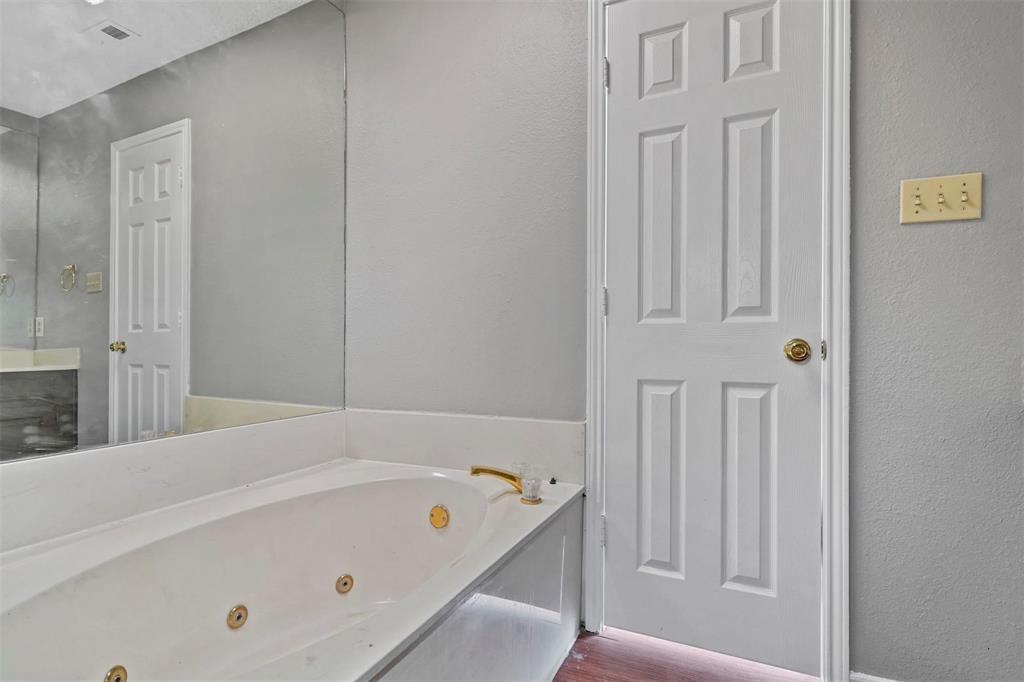 804 Custer Street Arlington, TX 76014 - Photo 18 of 21