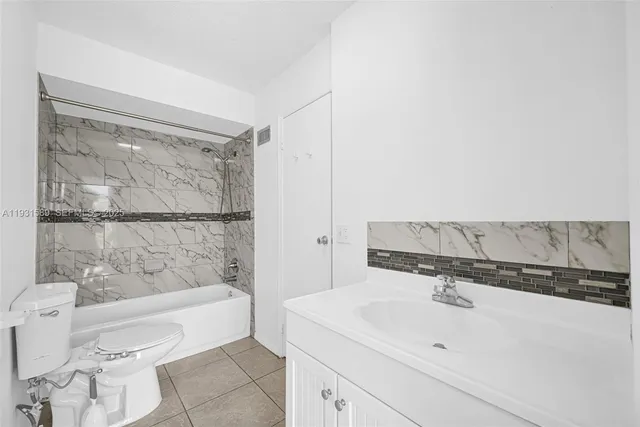 $535,000 | 9480 Northwest 24th Place, Sunrise, FL 33322