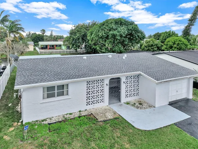 $535,000 | 9480 Northwest 24th Place, Sunrise, FL 33322