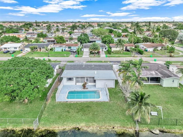 $535,000 | 9480 Northwest 24th Place, Sunrise, FL 33322