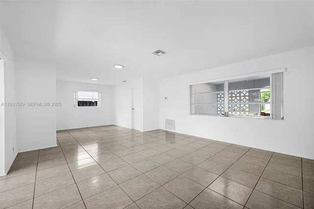 $535,000 | 9480 Northwest 24th Place, Sunrise, FL 33322