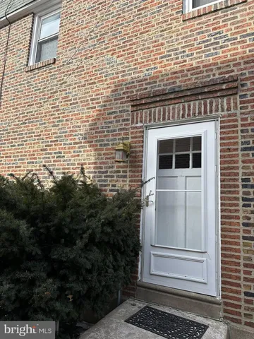 $1,950 | 1215 Englewood Street, Philadelphia, PA 19111