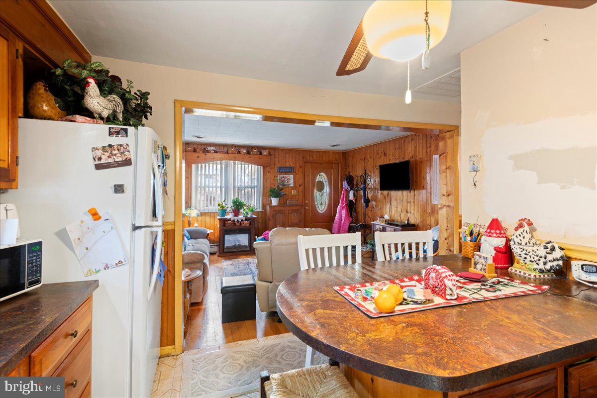 4537 Harpers Ferry Road Sharpsburg, MD 21782 - Photo 7 of 29