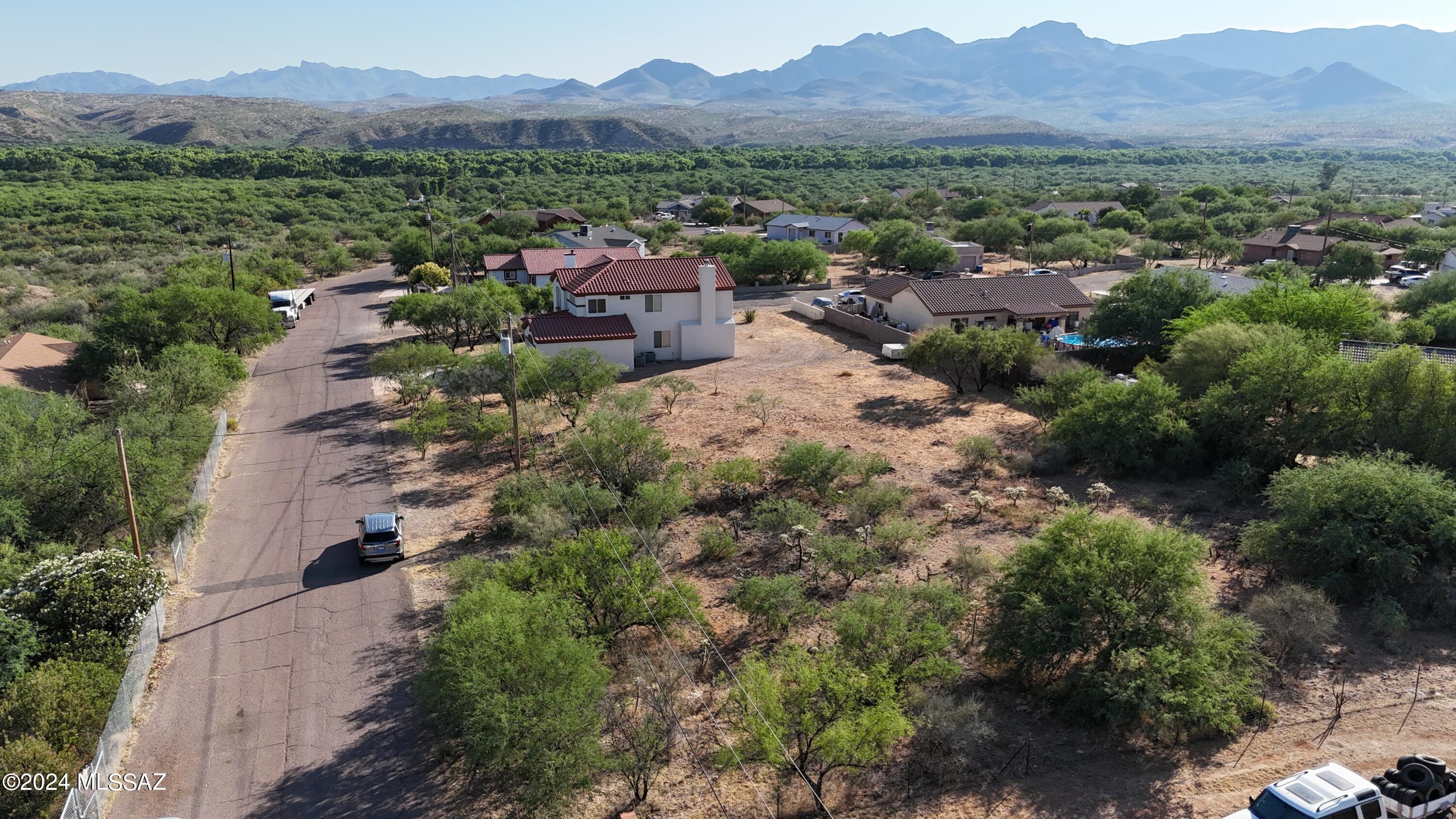 67 Círculo Cortez, Unit 4 Rio Rico, AZ 85648 - Photo 7 of 12