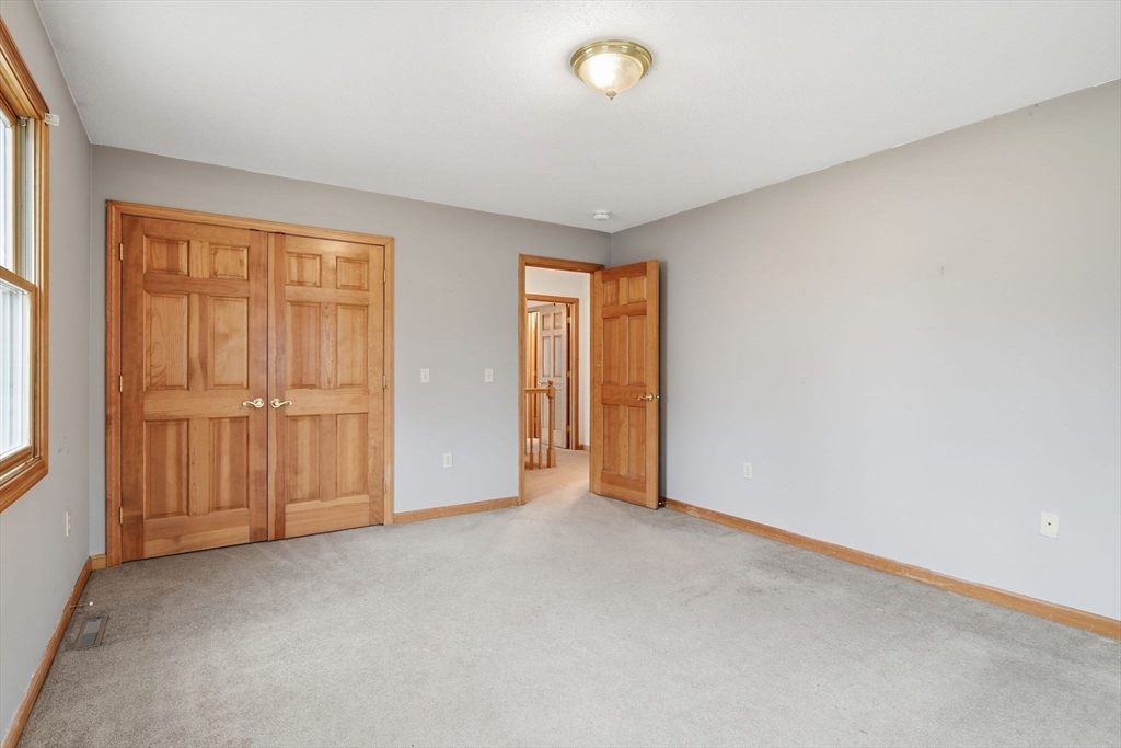 35 Lemnos Lane Springfield, MA 01119 - Photo 17 of 35