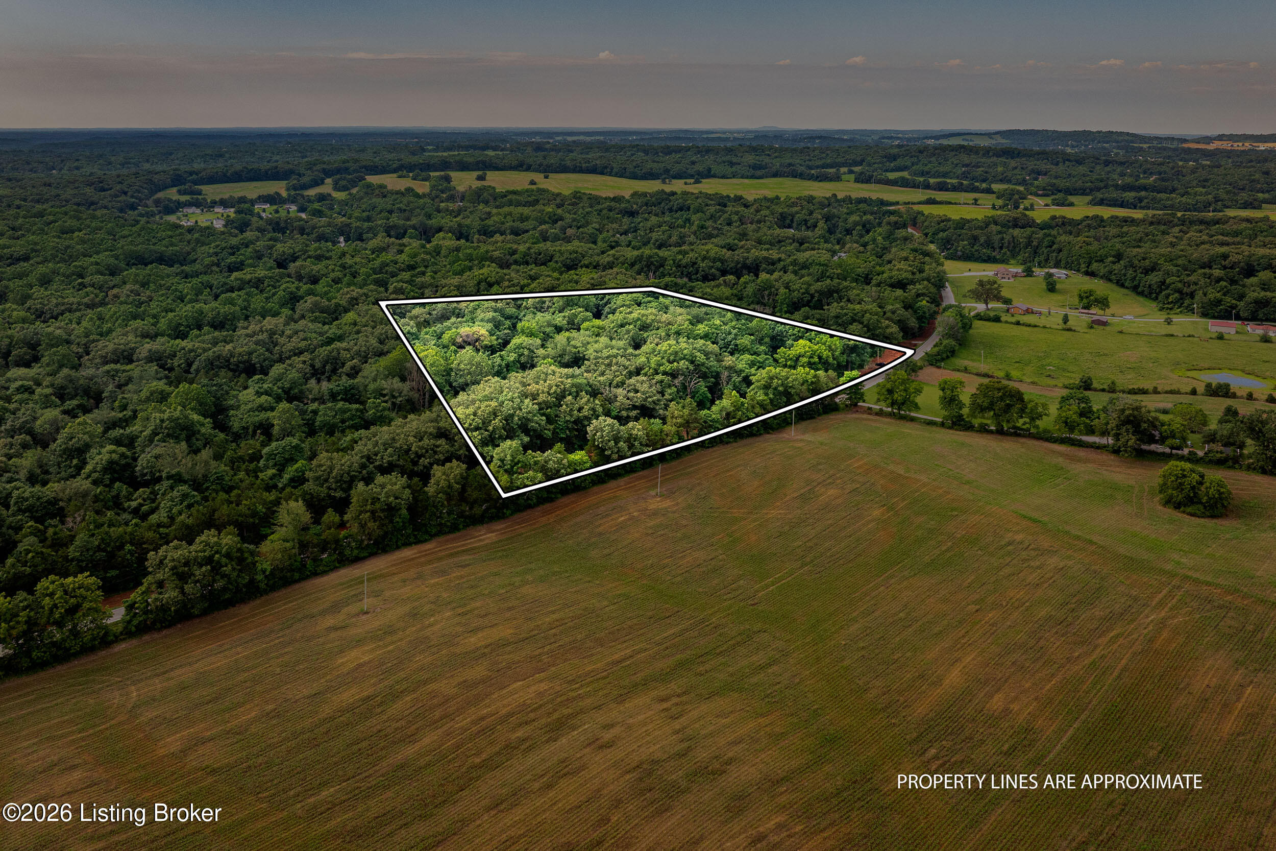 930 Garrett Road Brandenburg, KY 40108 - Photo 12 of 13 930 Garrett Rd-24