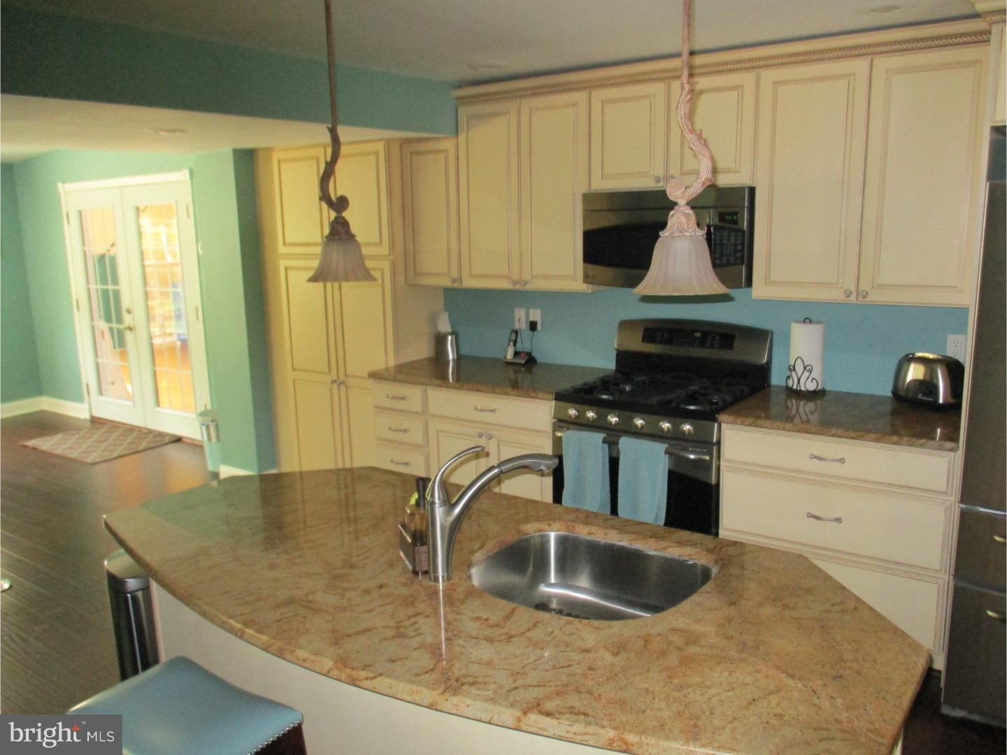 3819 Millbrook Road Philadelphia, PA 19154 - Photo 11 of 18 Gallery Image 11