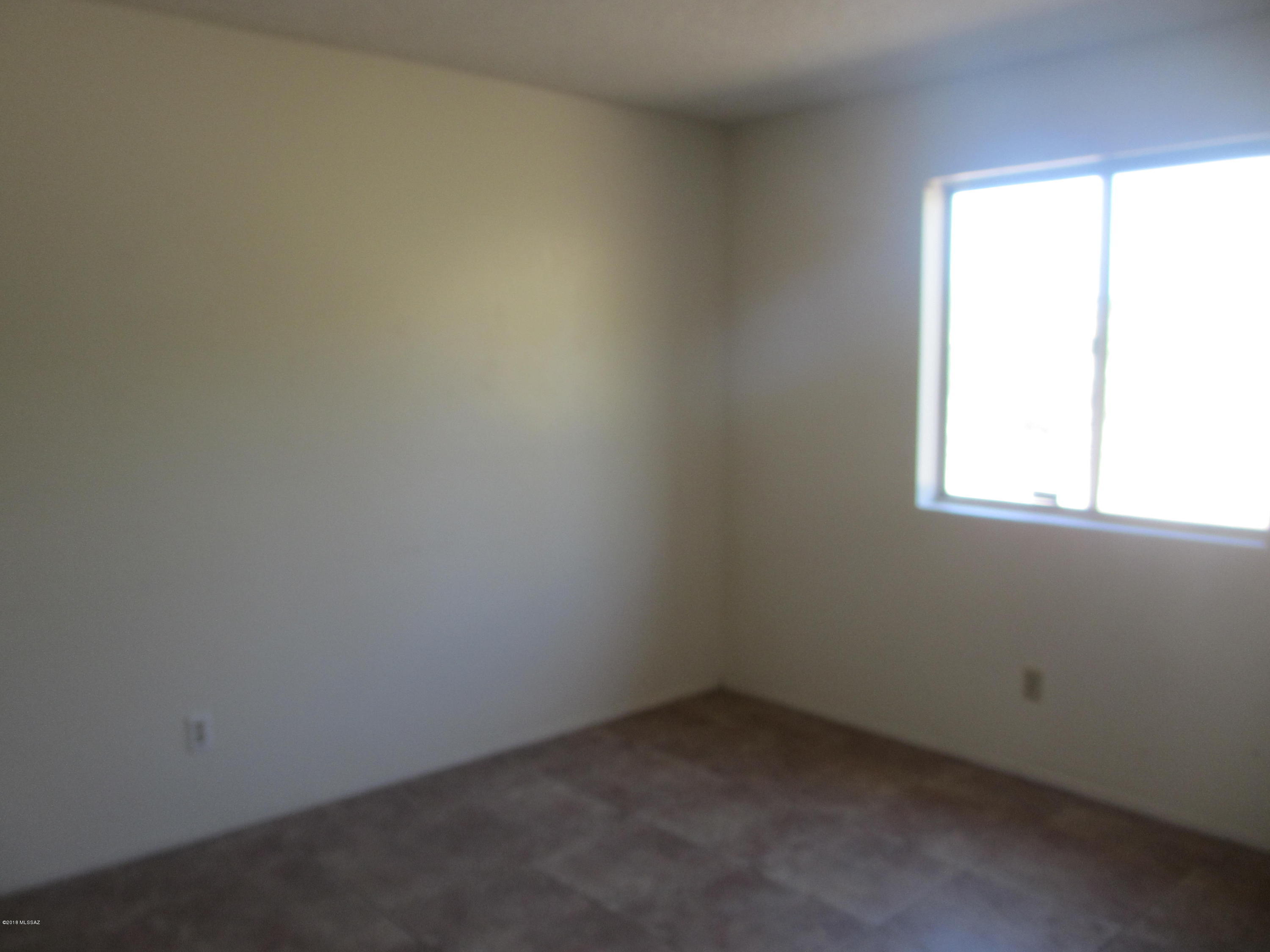 1248 Circulo Aguilar Rio Rico, AZ 85648 - Photo 25 of 41