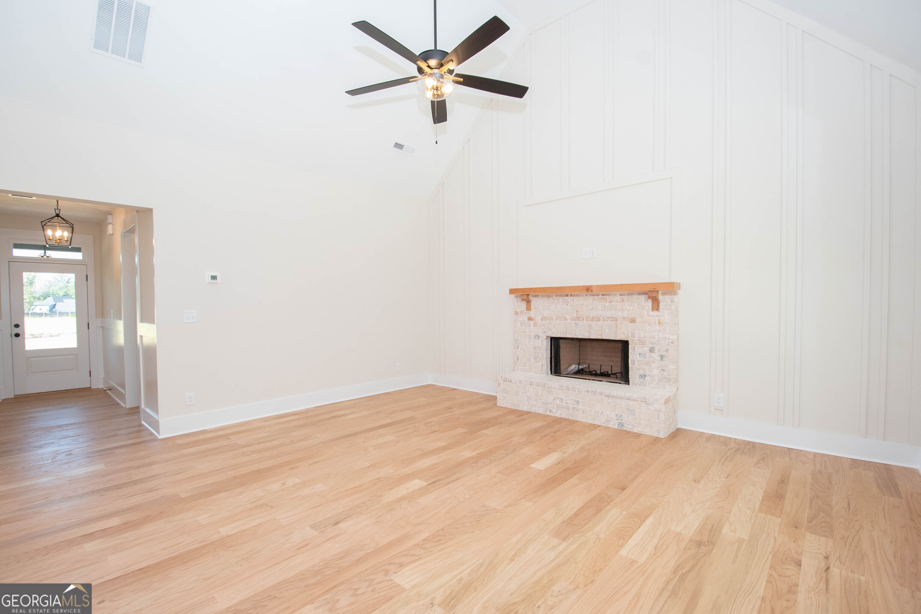 17 Hedge Court Newnan, GA 30263 - Photo 8 of 43