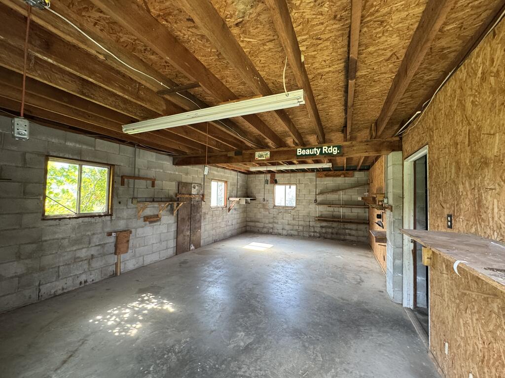 2053 Beauty Ridge Road South Shore, KY 41175 - Photo 28 of 32 Gallery Image 28