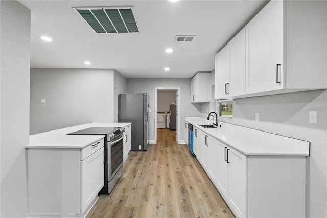 $334,900 | 226 Delmar Lane, DeBary, FL 32713