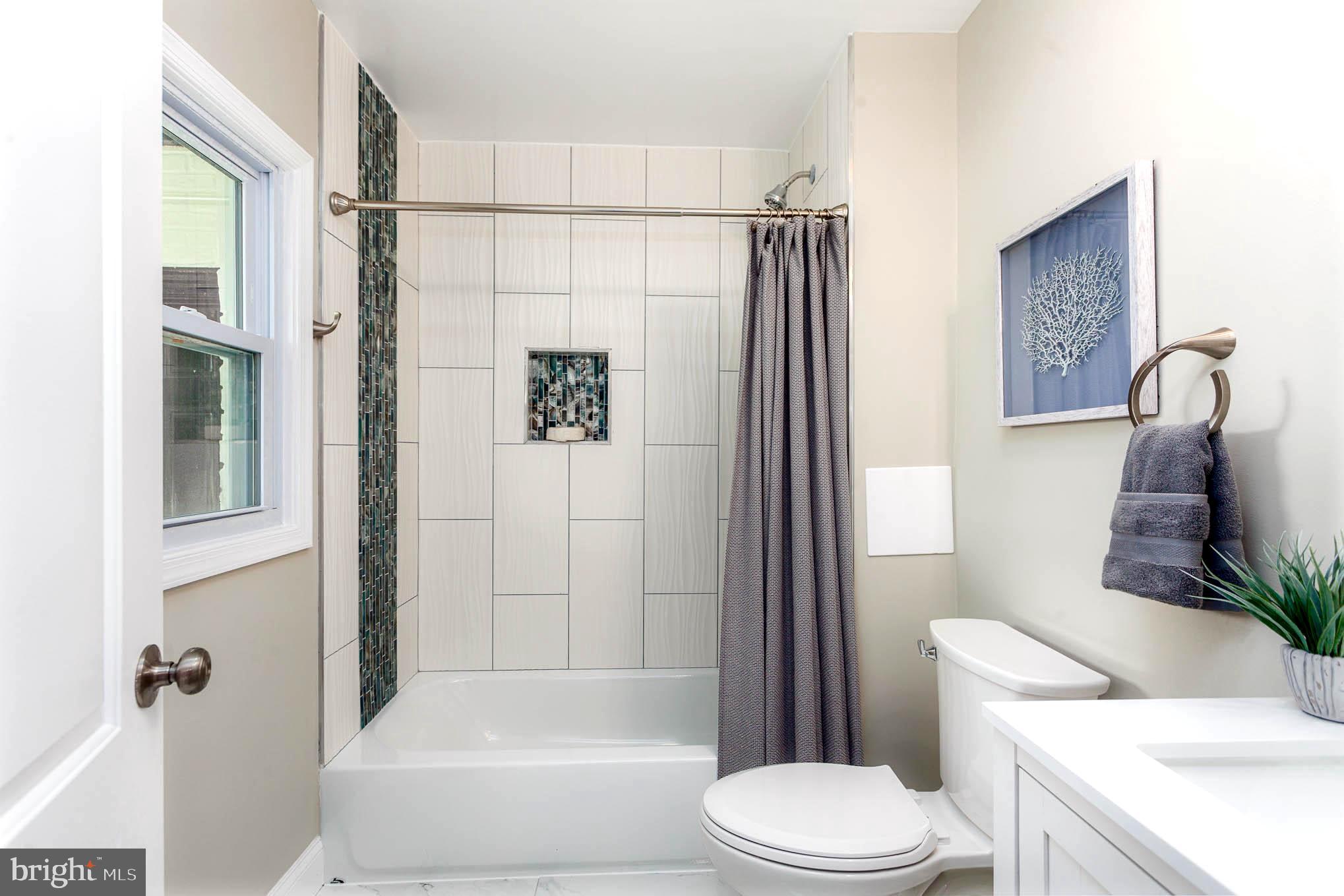 5740 Allender Road White Marsh, MD 21162 - Photo 21 of 60 Main level en suite full bath