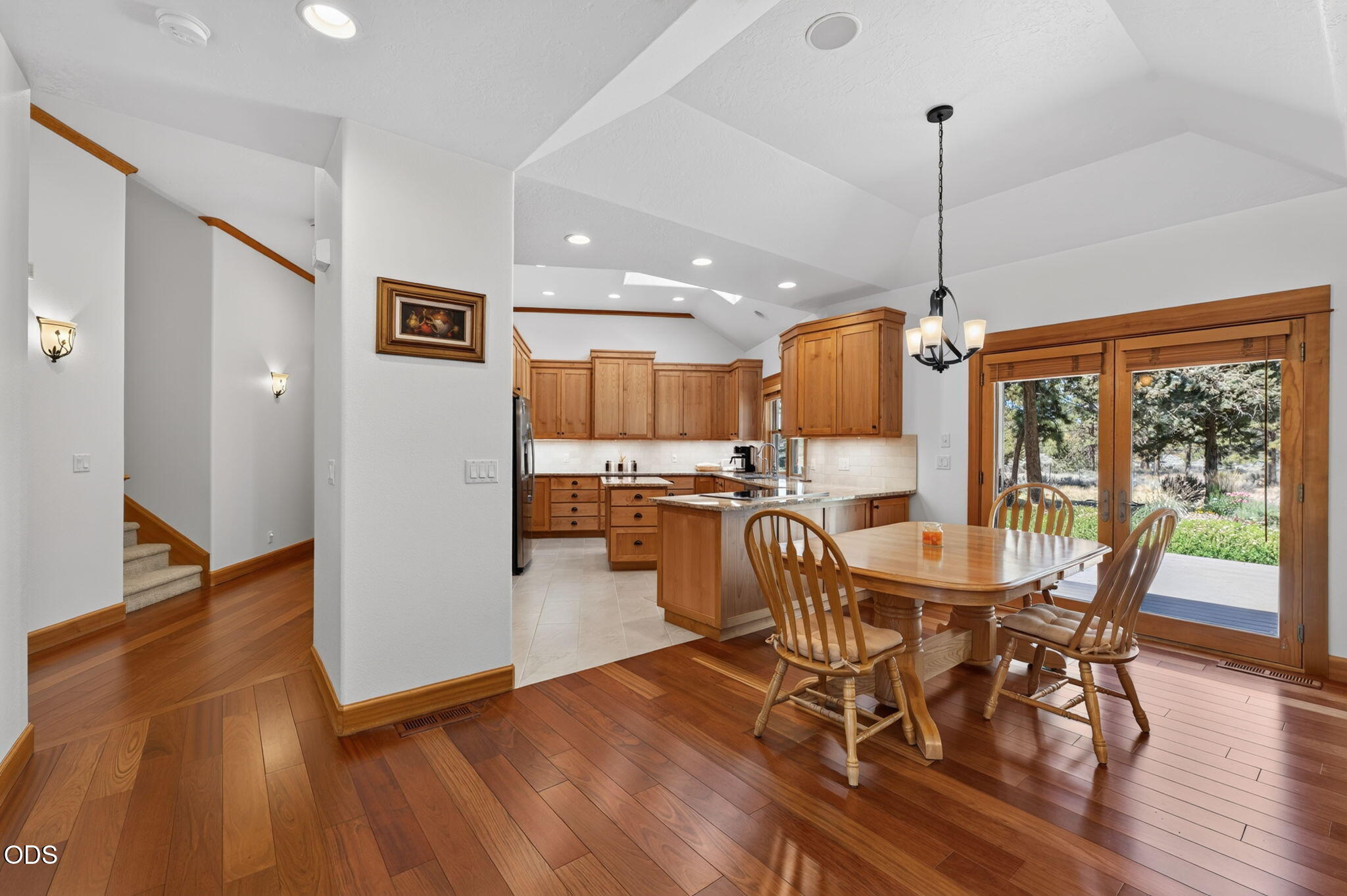 17690 Mountain View Road Sisters, OR 97759 - Photo 14 of 83 Gallery Image 14