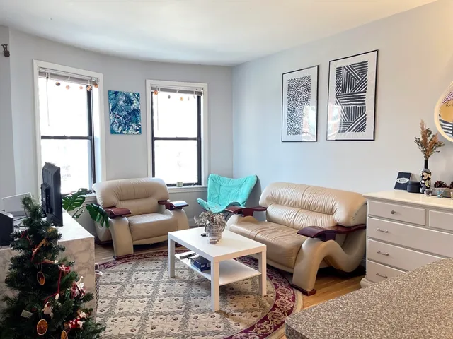 $3,900 | 828 Huntington Avenue, Unit 3, Boston, MA 02115