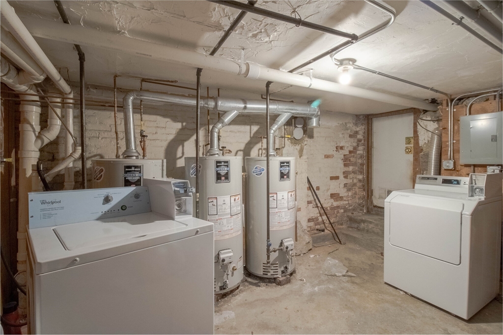 828 Huntington Avenue, Unit 3 Boston, MA 02115 - Photo 8 of 9