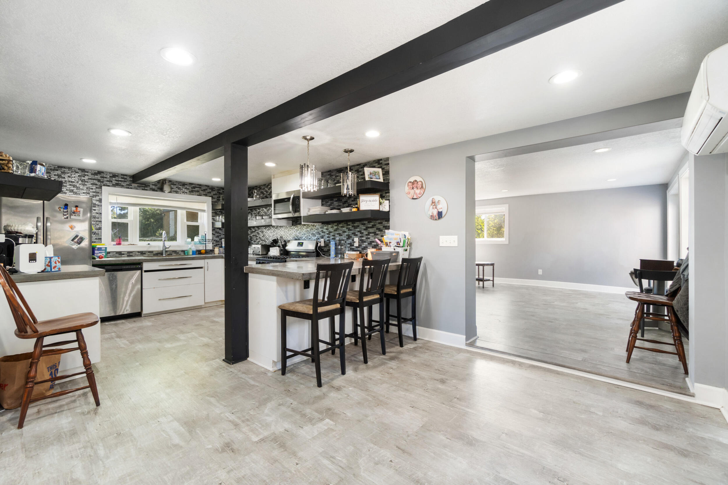 4259 Brooklyn Road Jackson, MI 49201 - Photo 5 of 27 4259 Brooklyn Rd Jackson MI - 00025