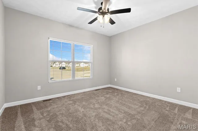 $385,000 | 700 Applewood Creek Drive, Fairview Heights, IL 62208