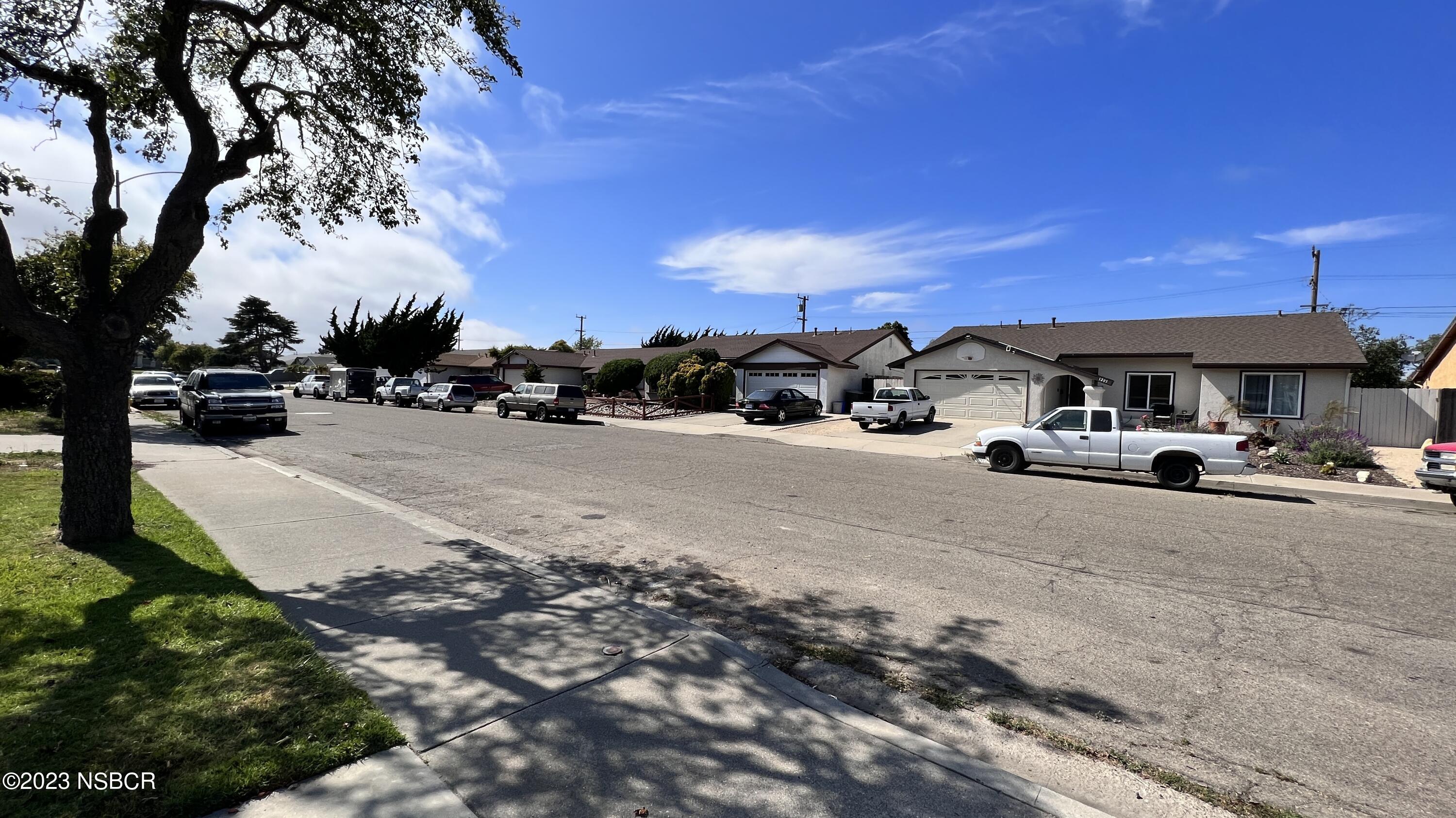 1204 West Hickory Avenue Lompoc, CA 93436 - Photo 25 of 27 IMG_4370