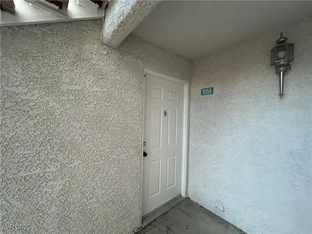 $949 | 6800 East Lake Mead Boulevard, Unit 1055, Las Vegas, NV 89156
