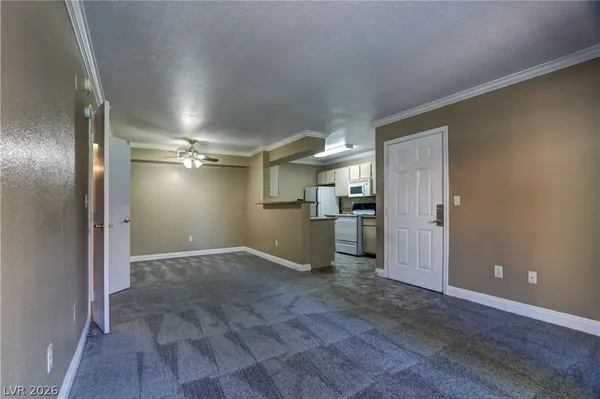 $1,195 | 8101 West Flamingo Road, Unit 1061, Las Vegas, NV 89147