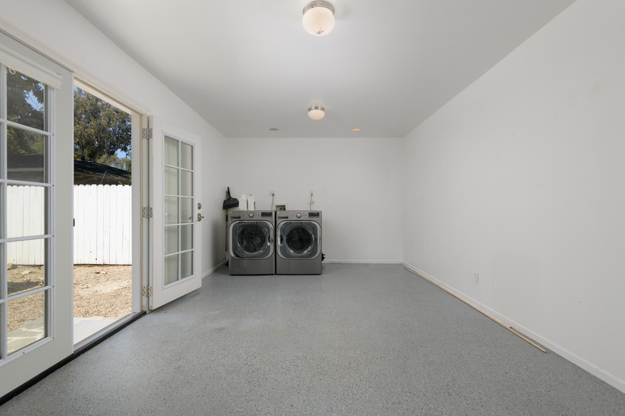 590 Santa Rosa Lane Santa Barbara, CA 93108 - Photo 14 of 16 Garage and Laundry