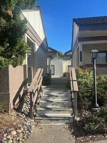 $3,100 | 6090 Montgomery Court, San Jose, CA 95135