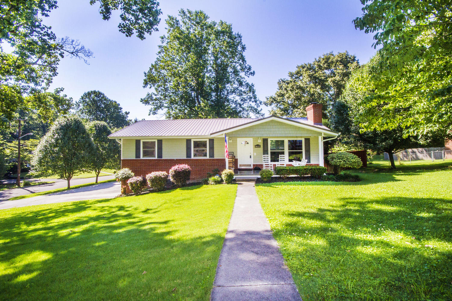 4600 Crestfield Road Knoxville, TN 37921 - Photo 2 of 31 IMG_0001
