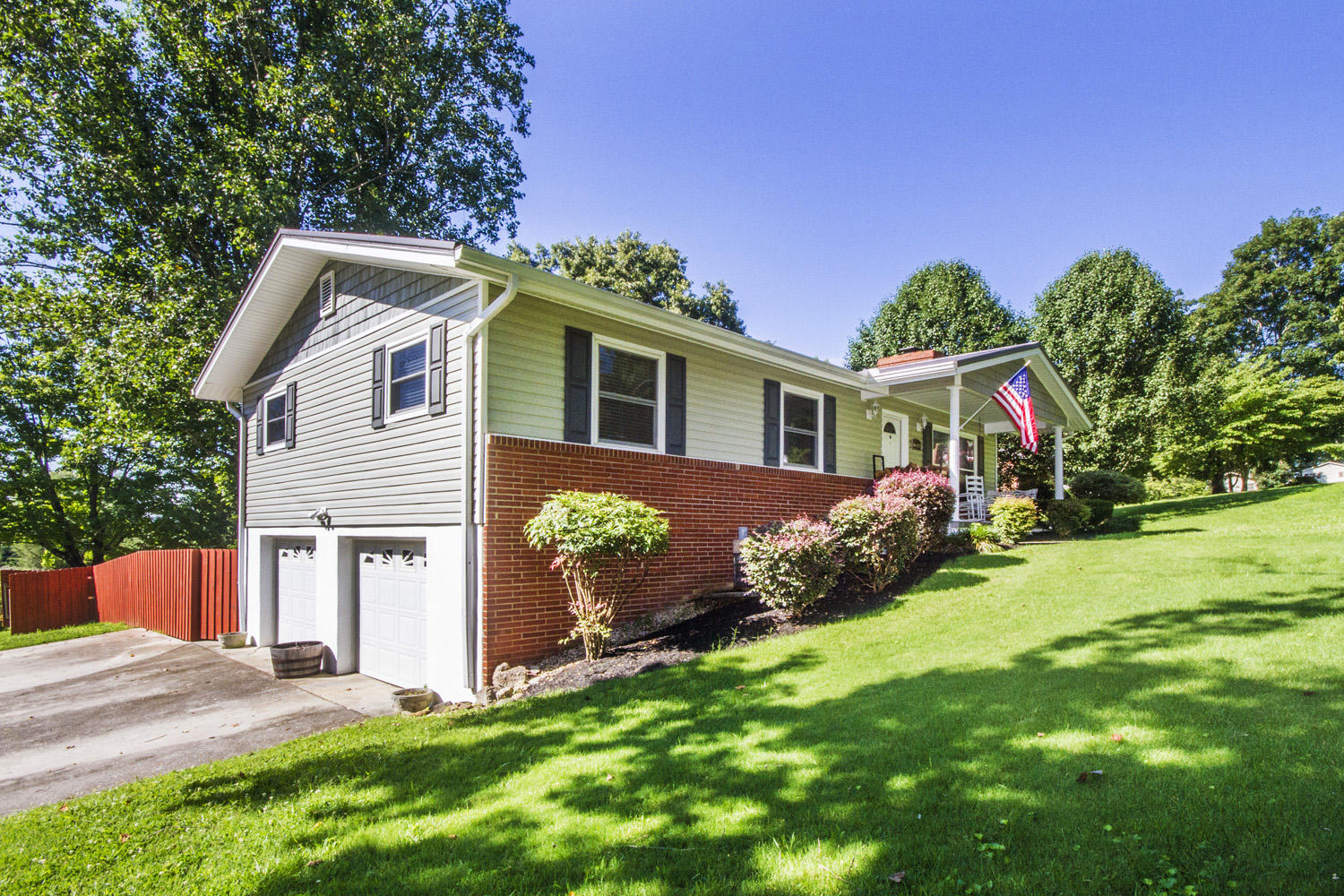 4600 Crestfield Road Knoxville, TN 37921 - Photo 3 of 31 IMG_0003