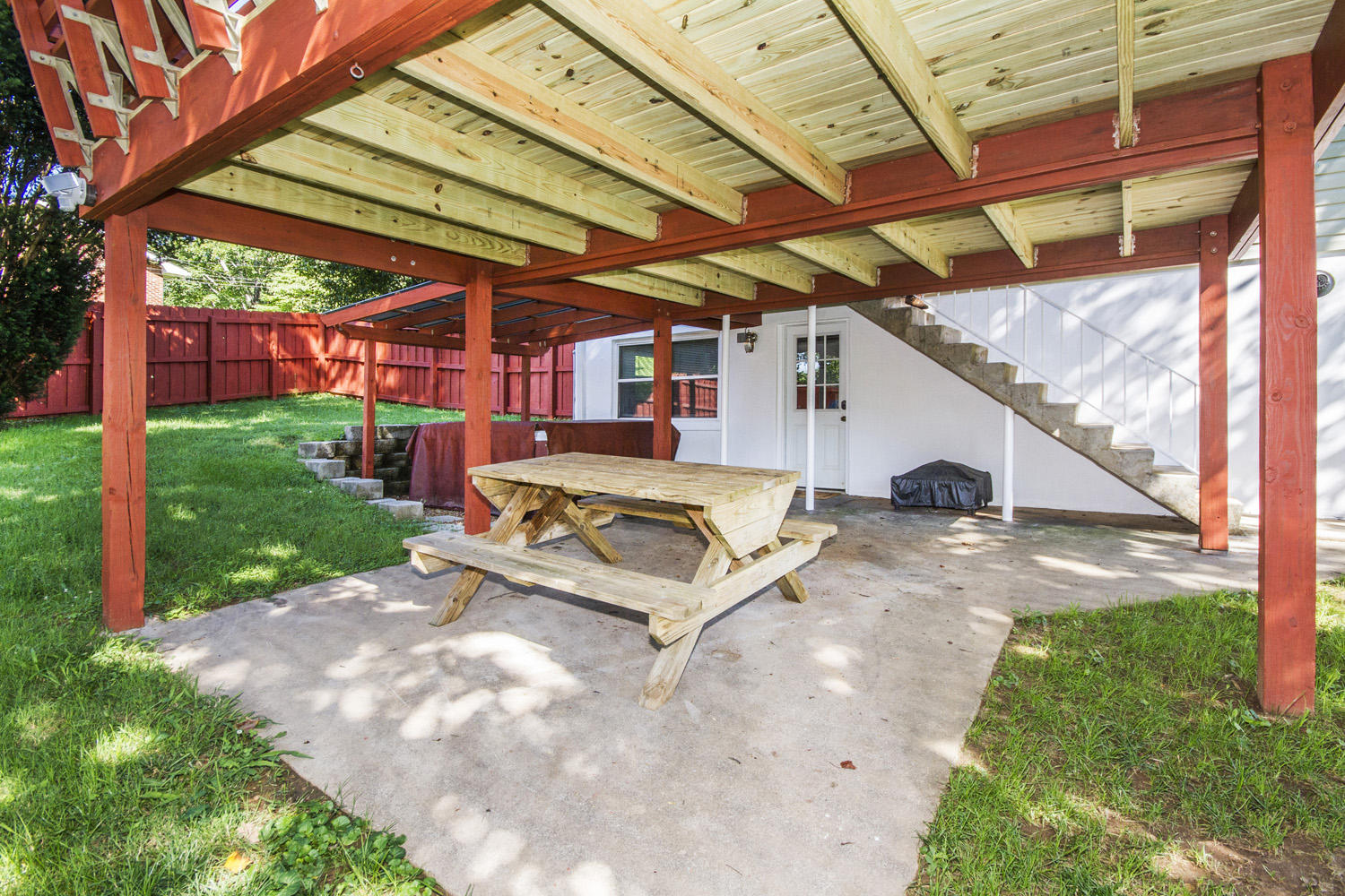 4600 Crestfield Road Knoxville, TN 37921 - Photo 7 of 31 IMG_0009