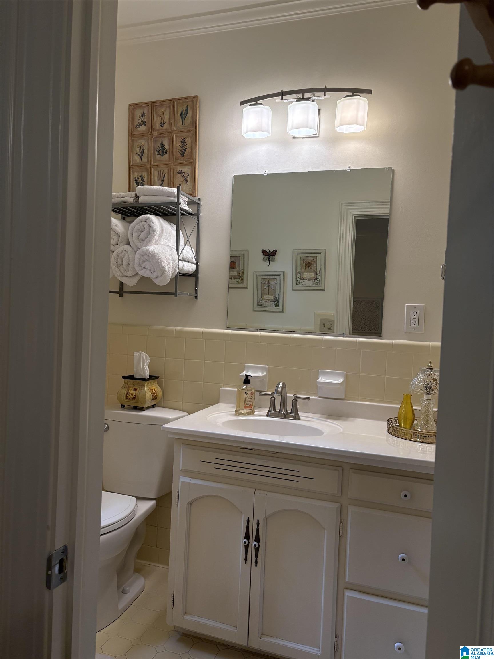 307 Crestview Road Anniston, AL 36207 - Photo 14 of 38