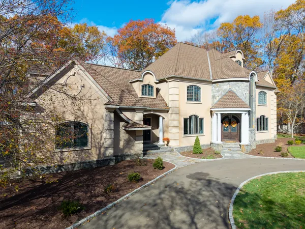 $1,295,000 | 65 Ironwood Road, Guilford, CT 06437