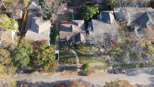 $595,000 | 7010 Vivian Avenue, Dallas, TX 75223