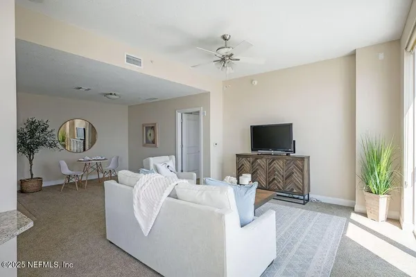$549,900 | 1431 Riverplace Boulevard, Unit 2307, Jacksonville, FL 32207