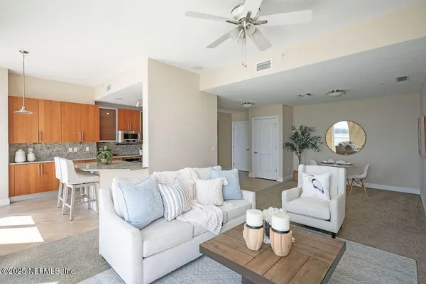 $549,900 | 1431 Riverplace Boulevard, Unit 2307, Jacksonville, FL 32207