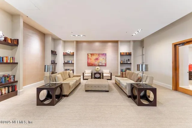 $549,900 | 1431 Riverplace Boulevard, Unit 2307, Jacksonville, FL 32207