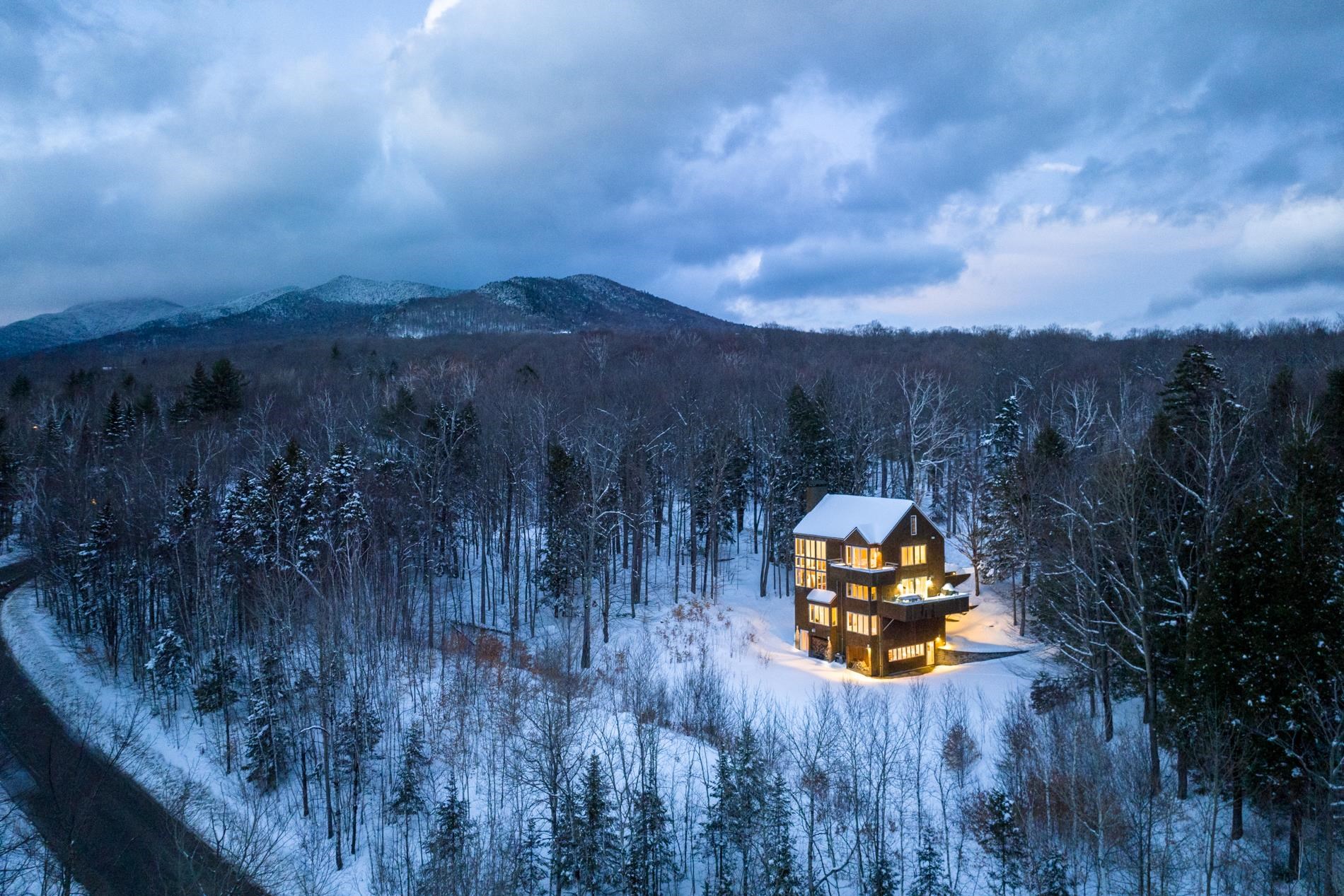 60 Hemlock Road Stowe, VT 05672 - Photo 9 of 40 Gallery Image 9