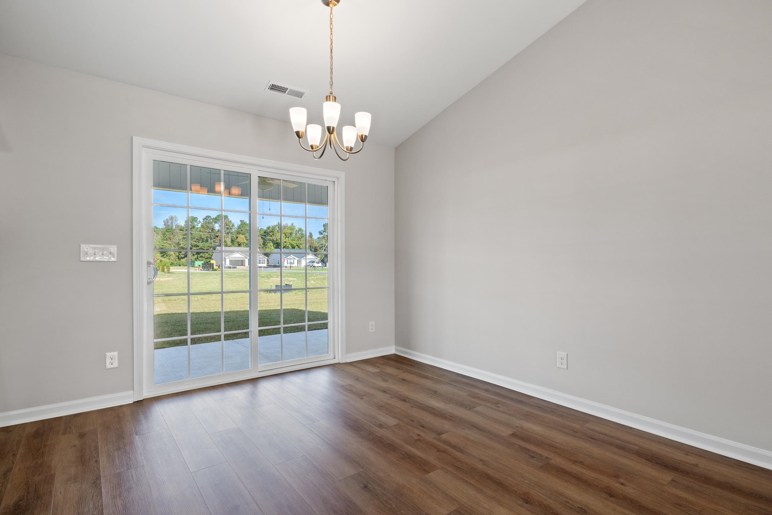 14 Bennington Court Georgetown, SC 29440 - Photo 8 of 31