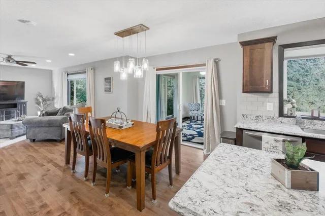 $525,000 | 13715 Grafton Court, Apple Valley, MN 55124