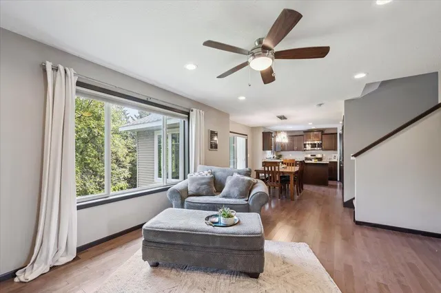 $525,000 | 13715 Grafton Court, Apple Valley, MN 55124