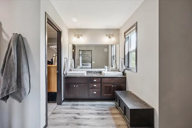 $525,000 | 13715 Grafton Court, Apple Valley, MN 55124