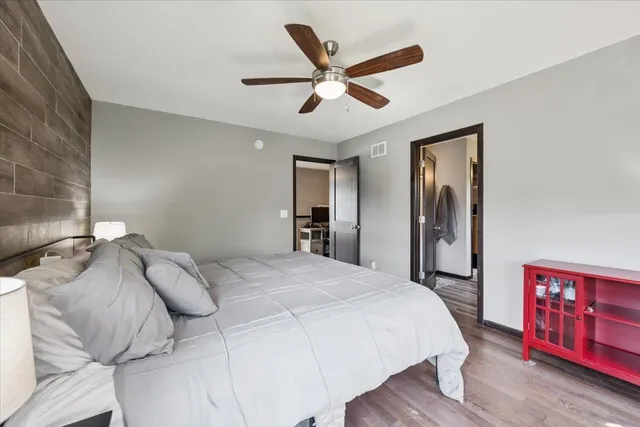 $525,000 | 13715 Grafton Court, Apple Valley, MN 55124