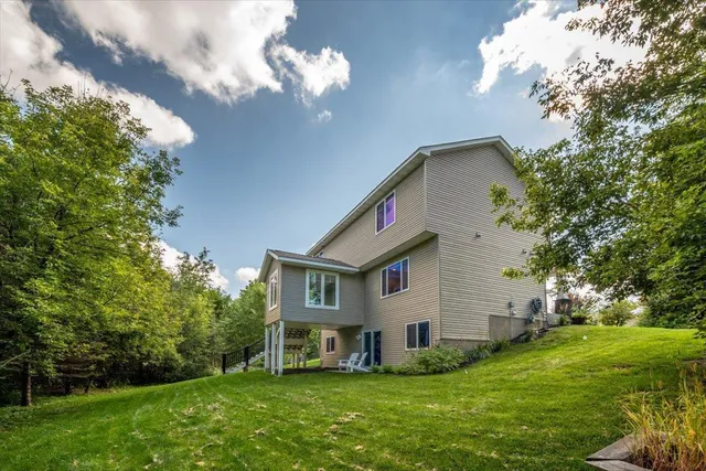 $525,000 | 13715 Grafton Court, Apple Valley, MN 55124