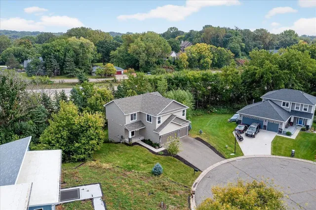 $525,000 | 13715 Grafton Court, Apple Valley, MN 55124