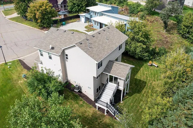 $525,000 | 13715 Grafton Court, Apple Valley, MN 55124